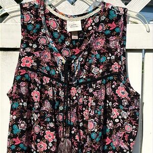 Beautiful sleeveless top